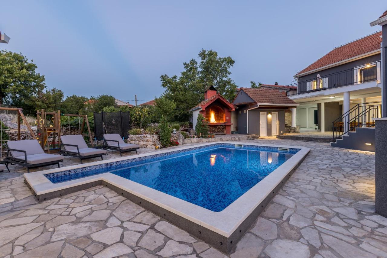 Holiday Home Luka Nova Sela 외부 사진